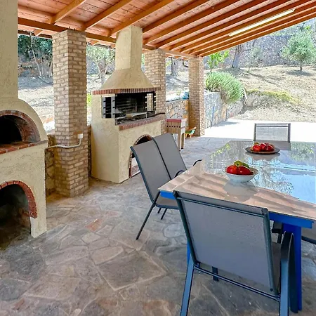 בית נופש Gorgeous In Platanias,rethymno *