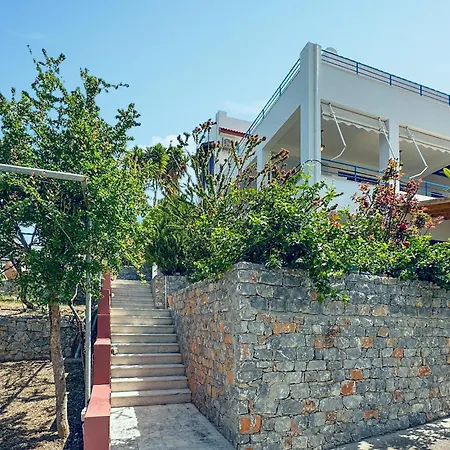 Gorgeous In Platanias,rethymno *